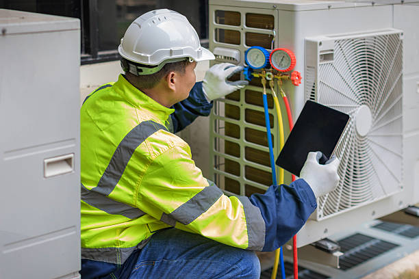 Professional Hvac technician working in Wheeler, IN